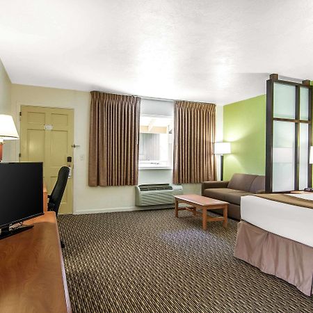 Quality Inn & Suites At Coos Bay North Bend Exterior foto