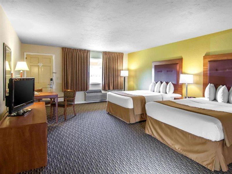 Quality Inn & Suites At Coos Bay North Bend Exterior foto